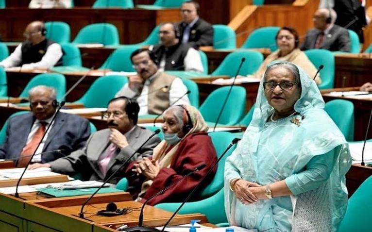 আওয়ামী লীগ আগামী ৫ বছরে উন্নয়নের ধারা অব্যাহত রাখতে প্রতিশ্রুতিবদ্ধ : প্রধানমন্ত্রী