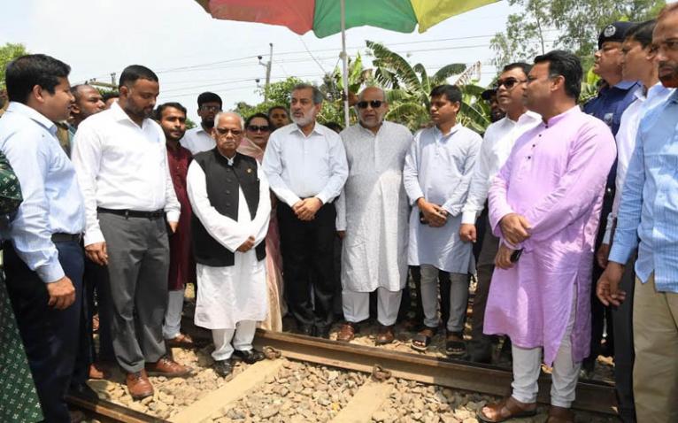 রেলপথ মন্ত্রণালয় সম্পর্কিত স্থায়ী কমিটির দূর্ঘটনাস্থল পরিদর্শন