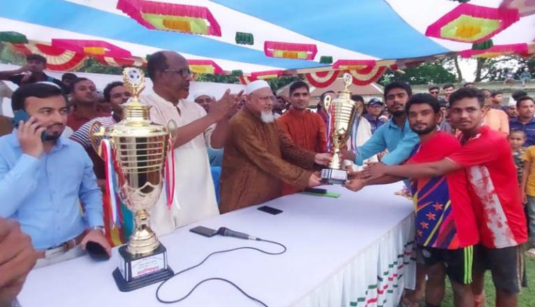 খেলার মাঠগুলোকে ছেলেমেয়েদের পদচারণায় মূখর রাখতে হবে - ধর্মমন্ত্রী