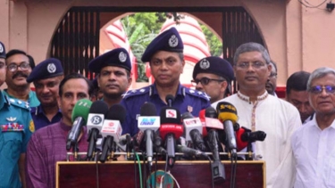 পূজায় বিশৃঙ্খলা-অপতৎপরতার সুযোগ নেই: আইজিপি