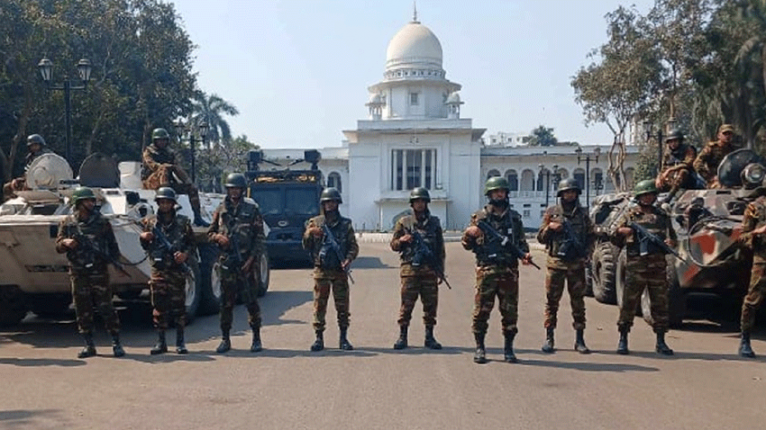 সুপ্রিম কোর্টে সেনা মোতায়েন, রয়েছে র‌্যাব-পুলিশও